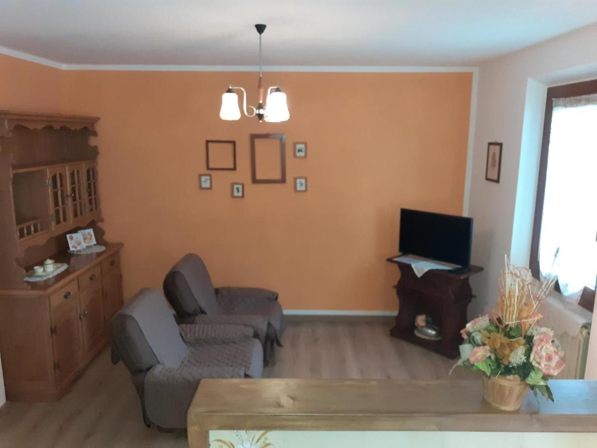 Ca' Albano Apartment Mezzolago Exterior photo